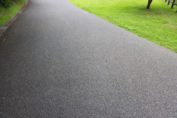 Cost of Tar And Chip Driveway Paving in Elk Grove